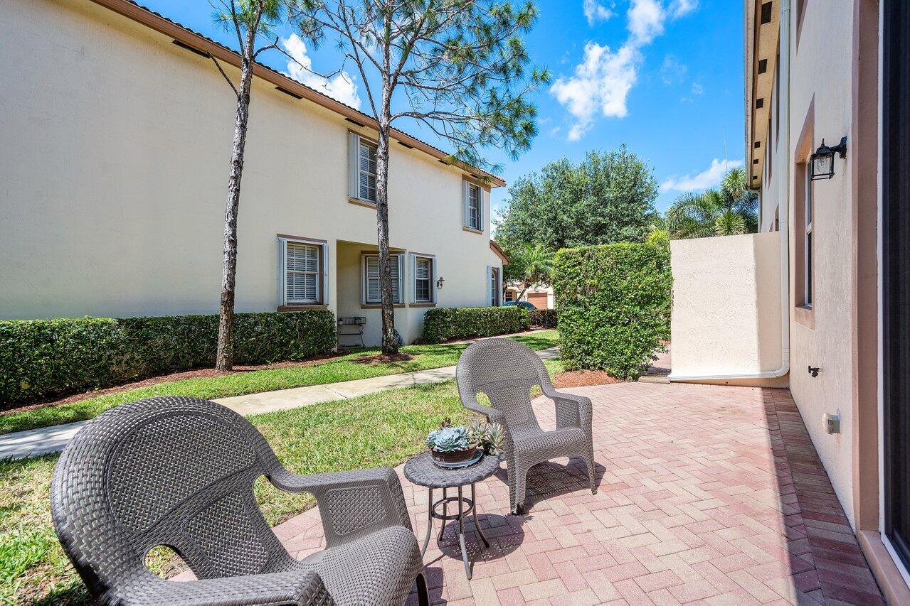 6320 Ginger Trail Unit: 104