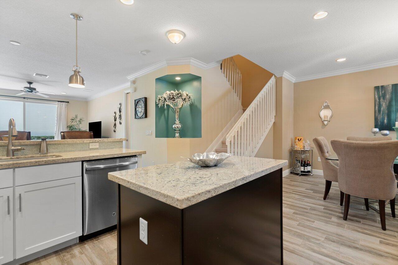 6320 Ginger Trail Unit: 104
