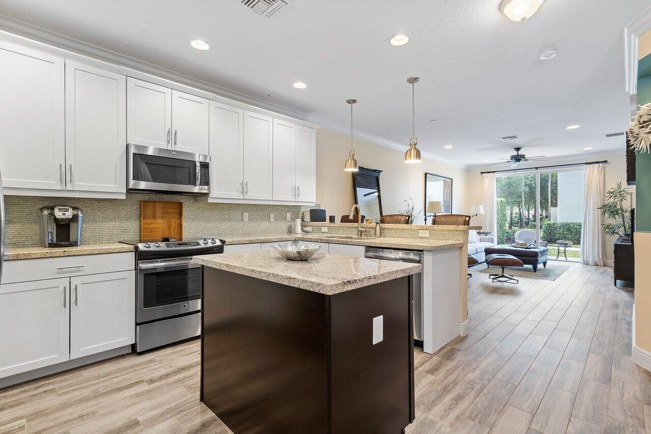 6320 Ginger Trail Unit: 104