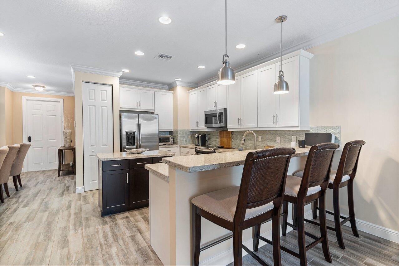 6320 Ginger Trail Unit: 104