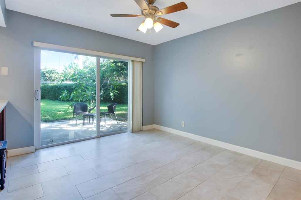 313 Sandtree Drive