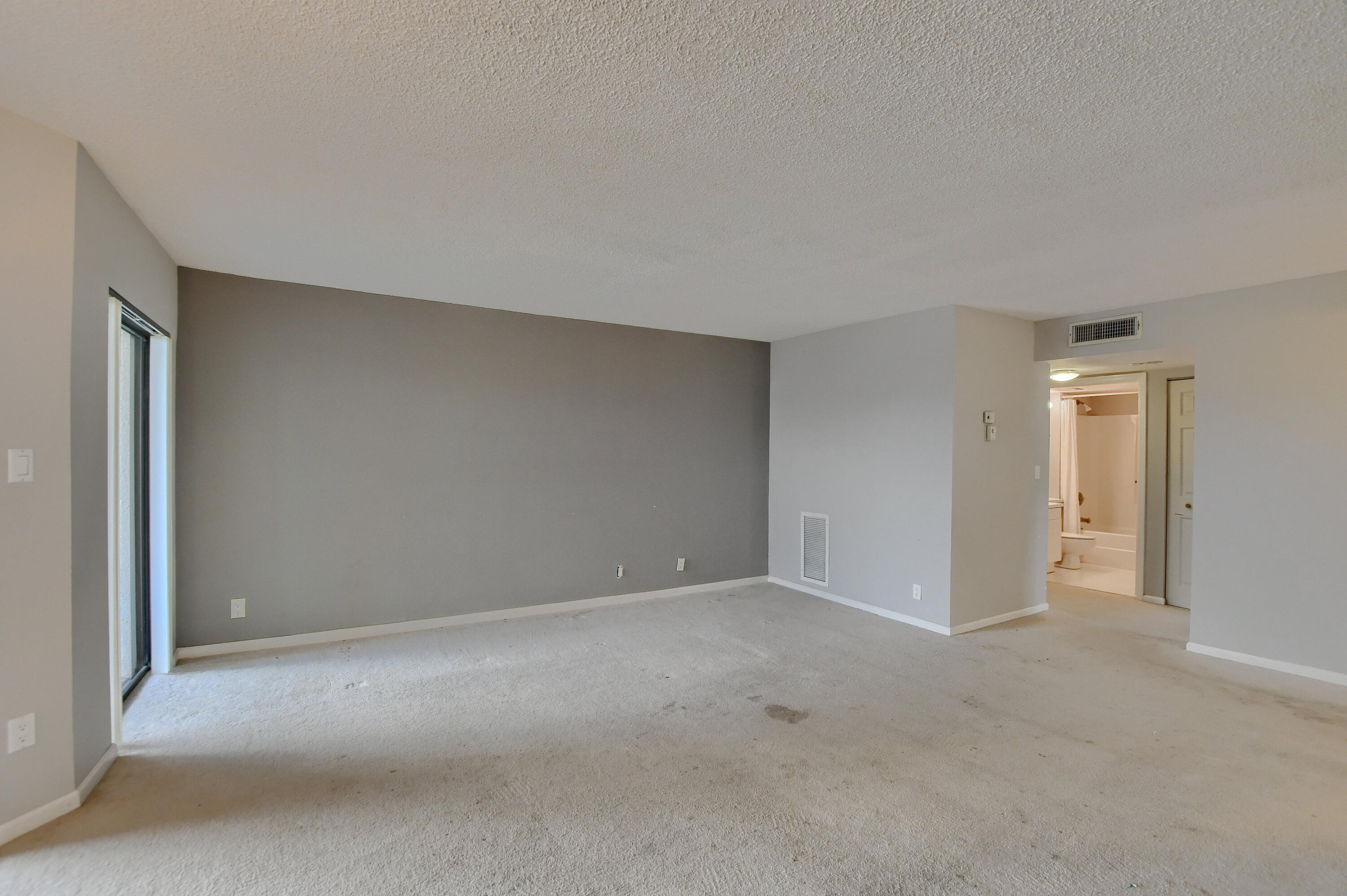 5900 Camino Del Sol Unit: 305