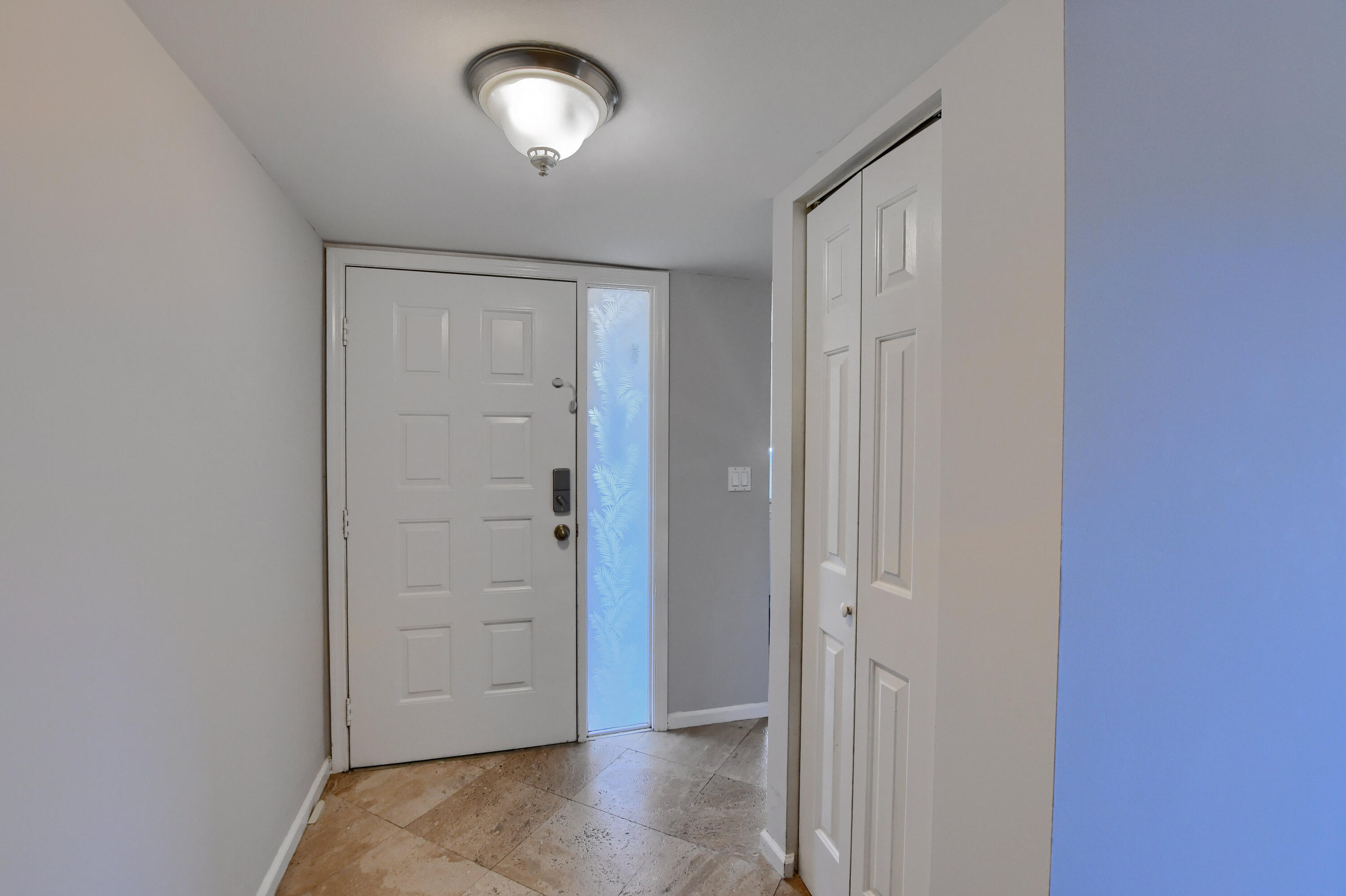5900 Camino Del Sol Unit: 305