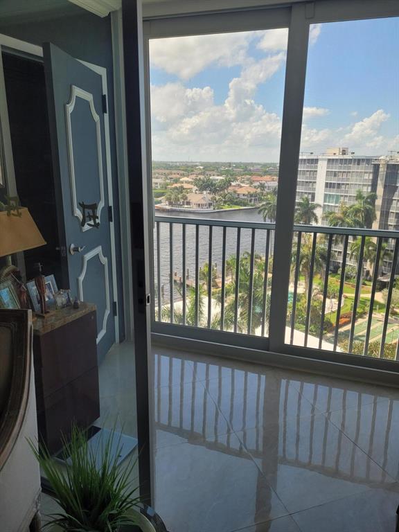 3300 S Ocean Boulevard Unit: 1020-C