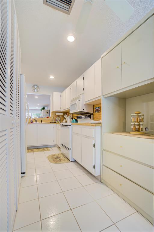5831 Sugar Palm Court Unit: A