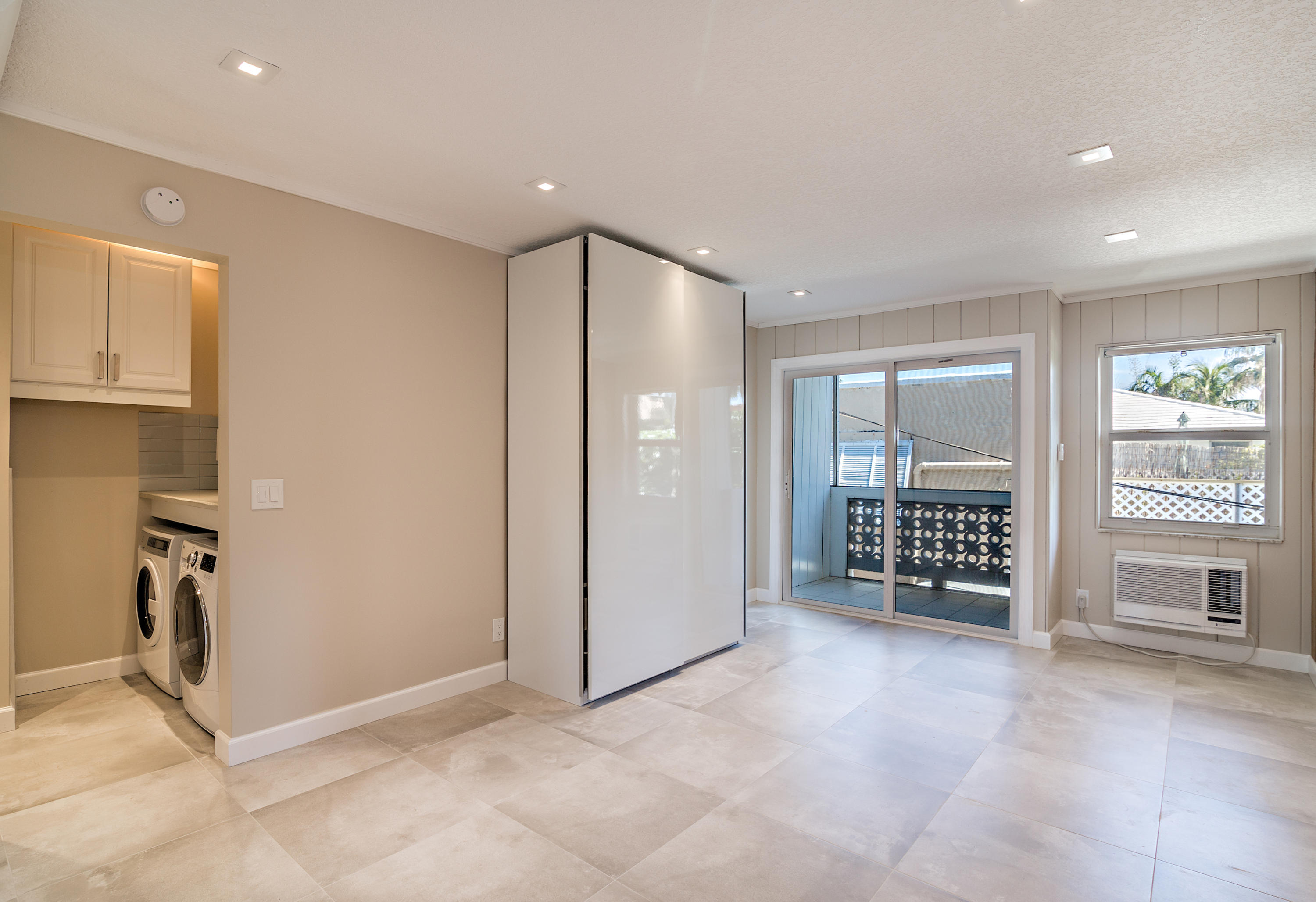 226 Australian Avenue Unit: #4
