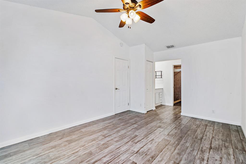 1614 Royal Forest Court