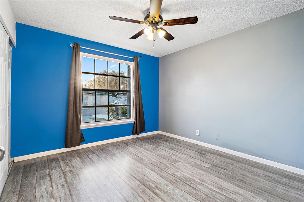 1614 Royal Forest Court