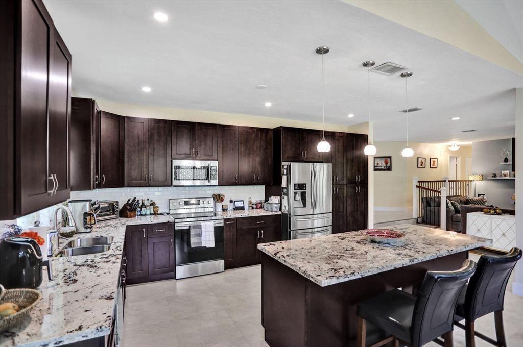 2504 SW 23rd Cranbrook Drive