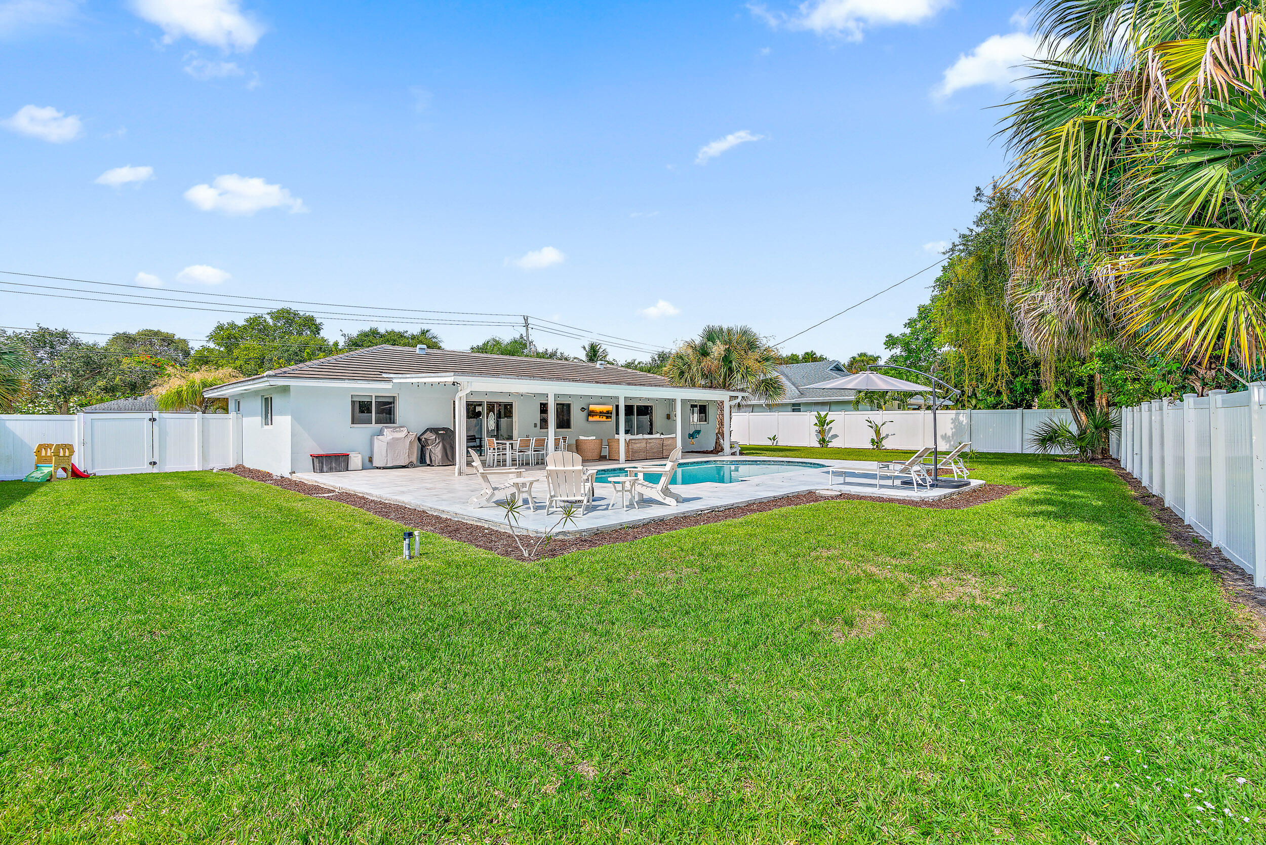 278 Country Club Drive