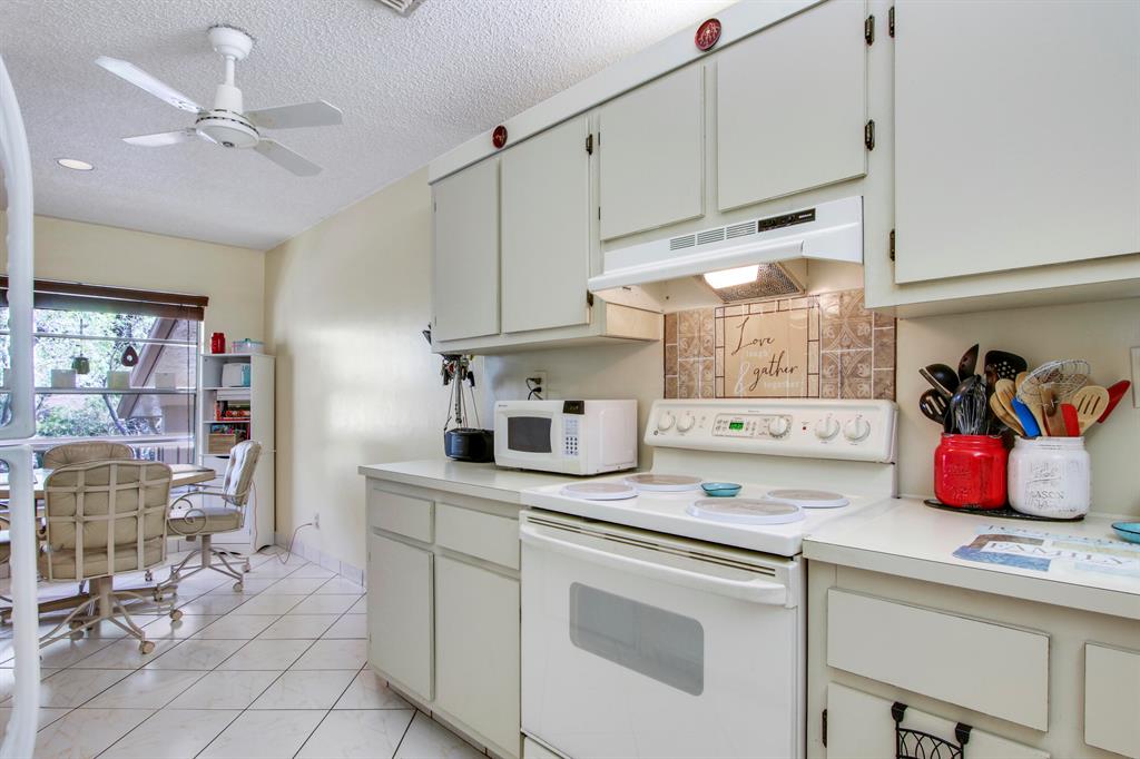 5765 Spindle Palm Court Unit: E