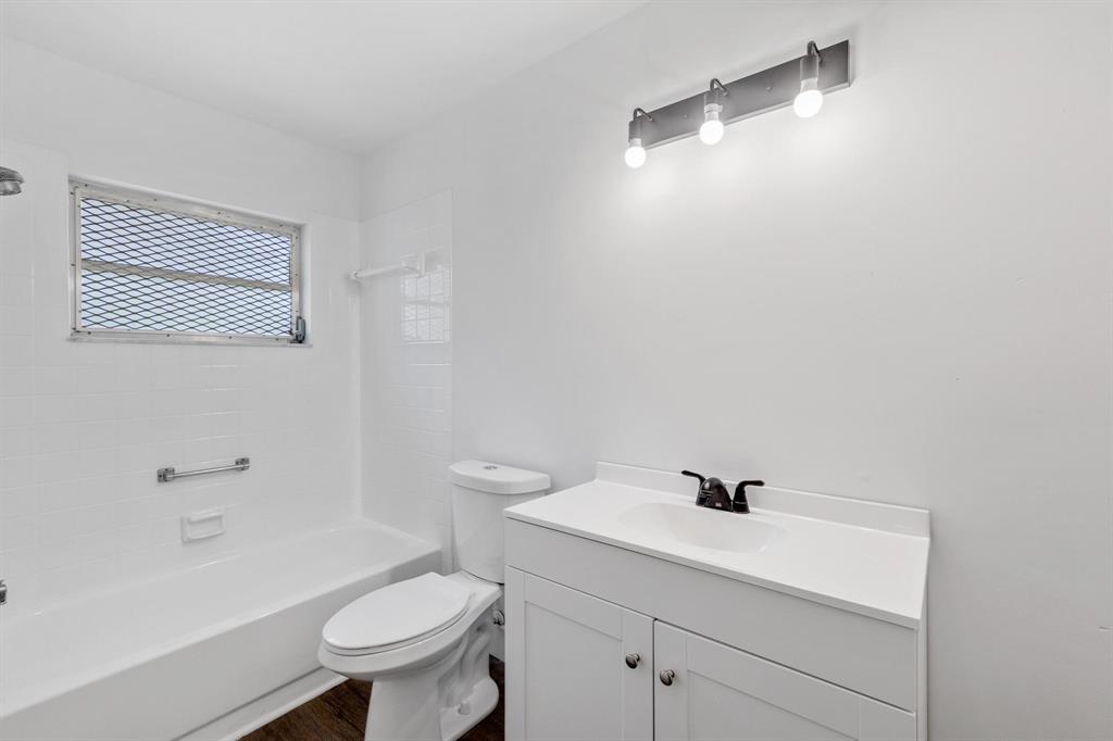 5054 Lakefront Boulevard A