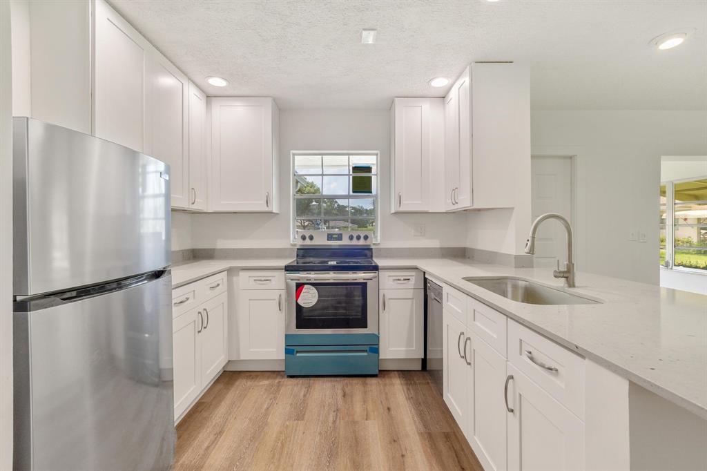 5054 Lakefront Boulevard A