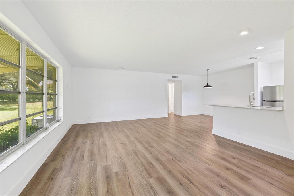 5054 Lakefront Boulevard A