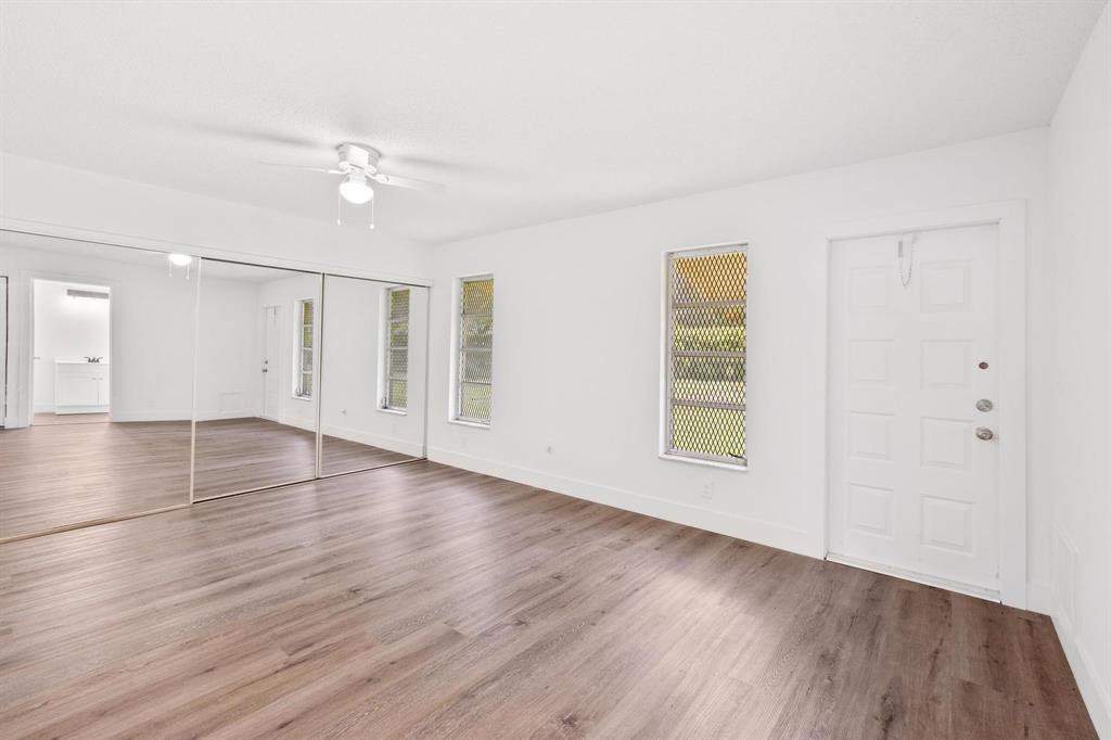 5054 Lakefront Boulevard A