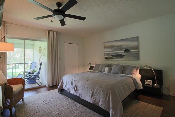 6550 S Oriole Boulevard Unit: 202