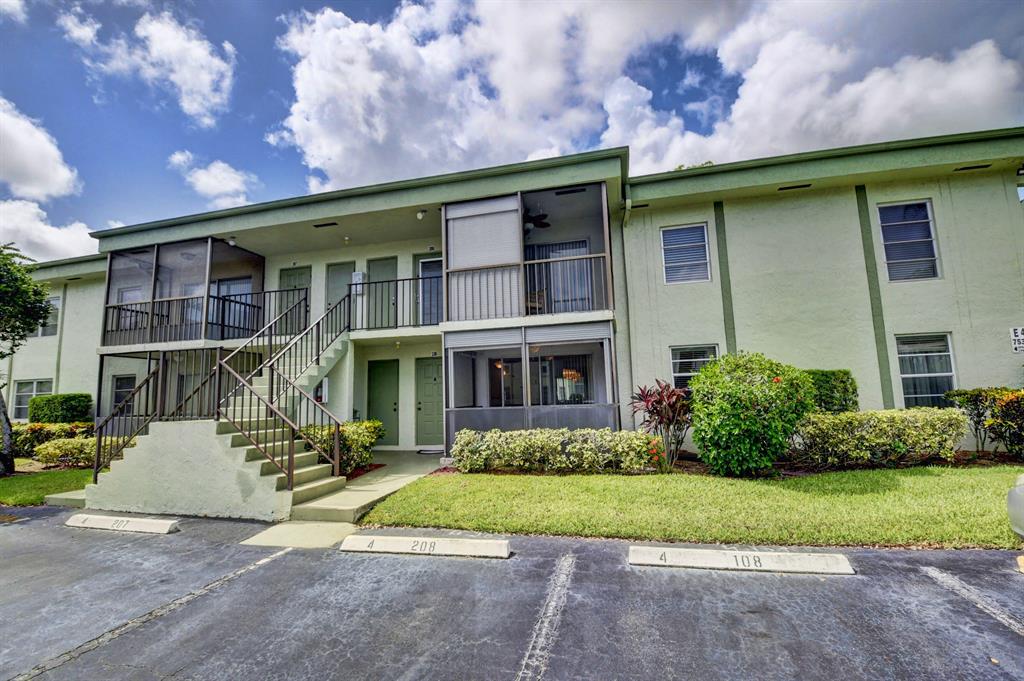 7535 S Oriole Boulevard Unit: 108