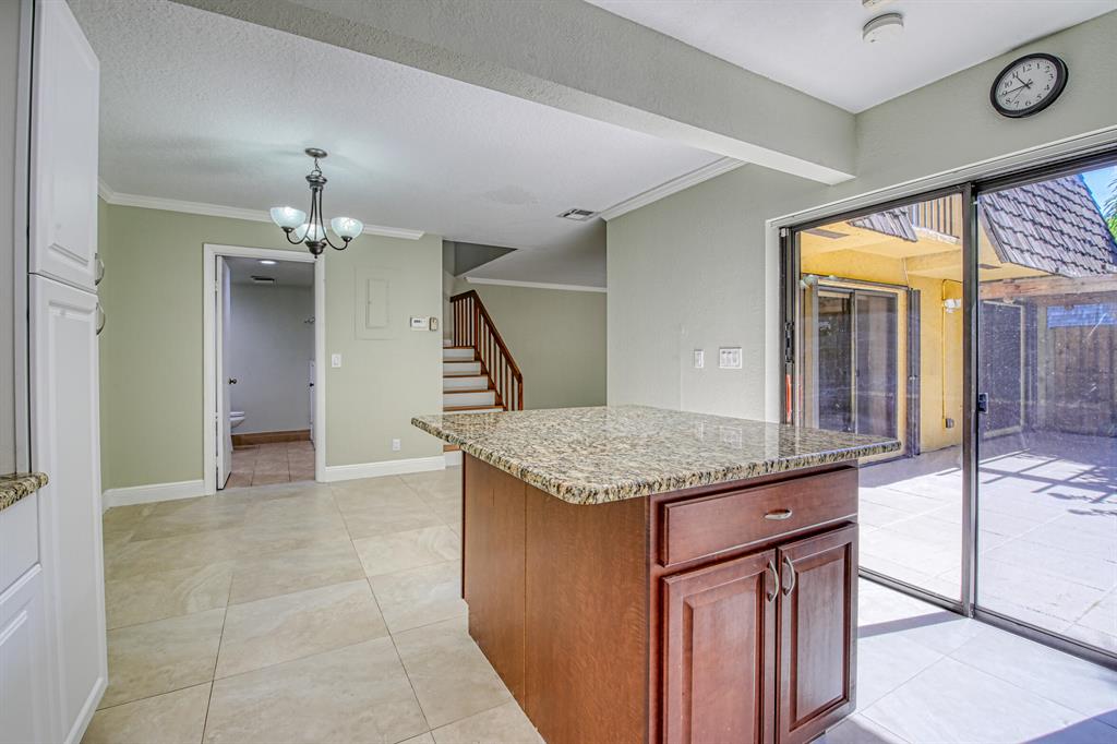 3654 Silver Lace Lane 17