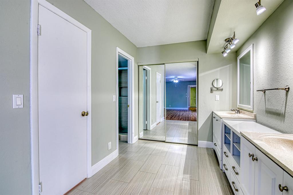 3654 Silver Lace Lane 17