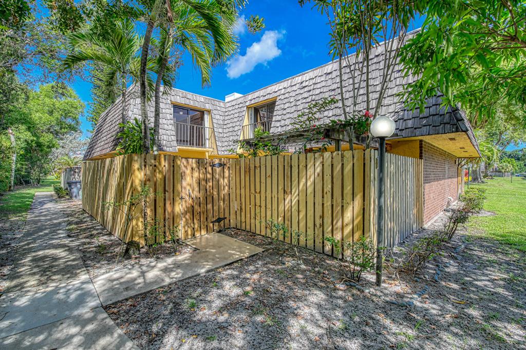 3654 Silver Lace Lane 17