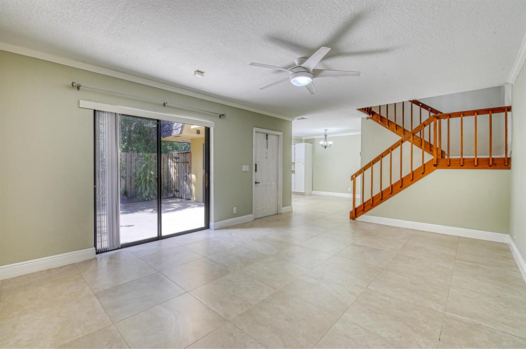 3654 Silver Lace Lane 17