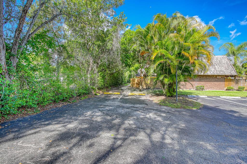 3654 Silver Lace Lane 17