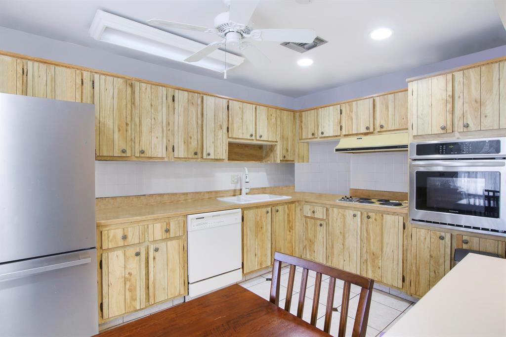 2886 E Fernley Drive Unit: 61