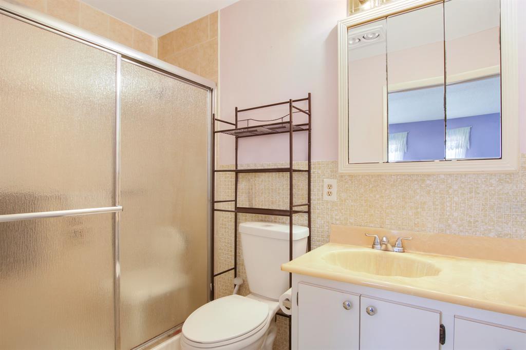 2886 E Fernley Drive Unit: 61