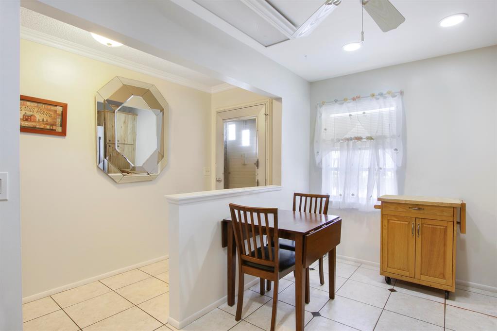 2886 E Fernley Drive Unit: 61