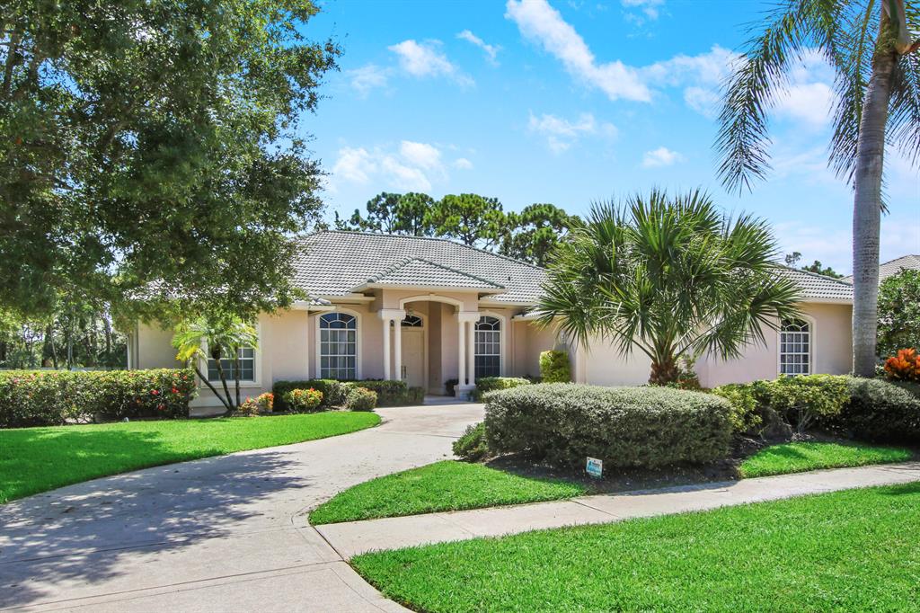 6048 Fountain Palm Drive