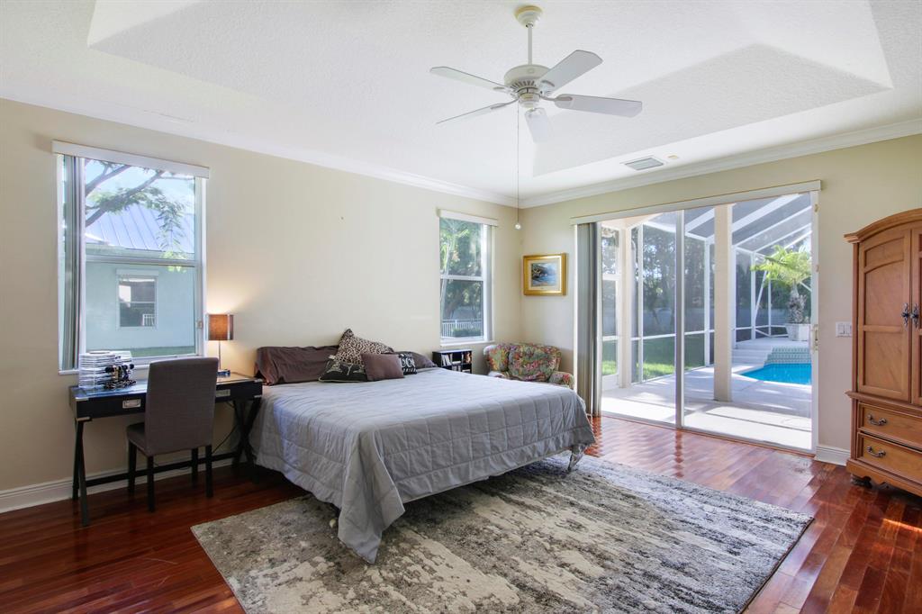 6048 Fountain Palm Drive