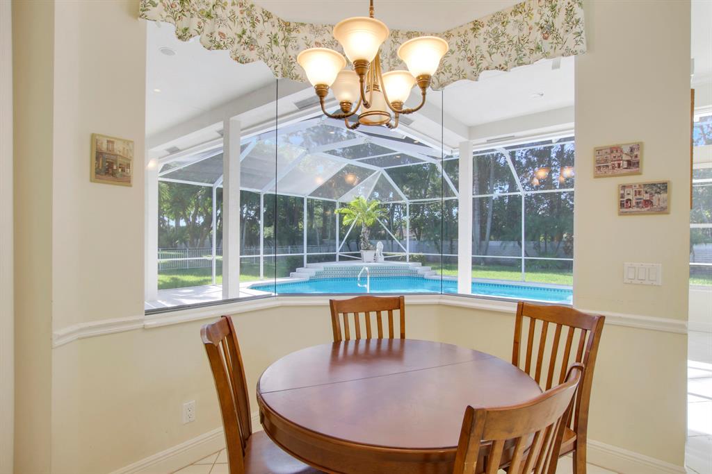 6048 Fountain Palm Drive