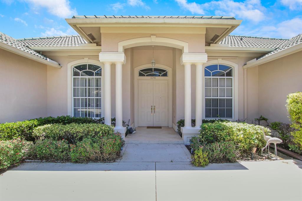 6048 Fountain Palm Drive