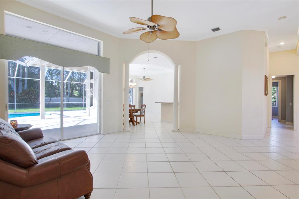 6048 Fountain Palm Drive