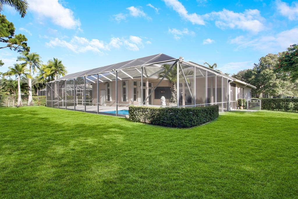 6048 Fountain Palm Drive