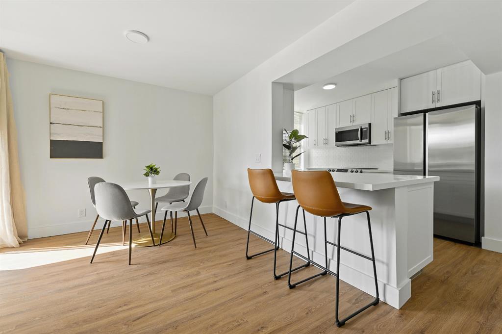 955 Egret Circle 211