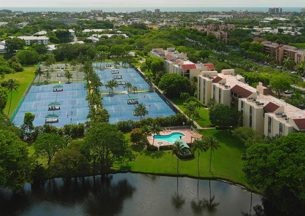 955 Egret Circle 211