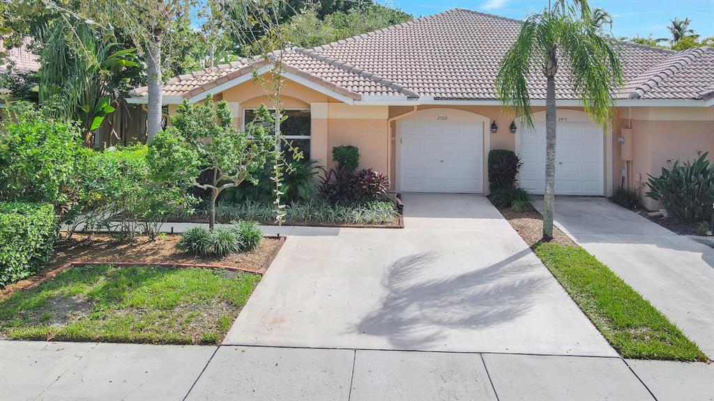 2504 S Coral Trace Circle