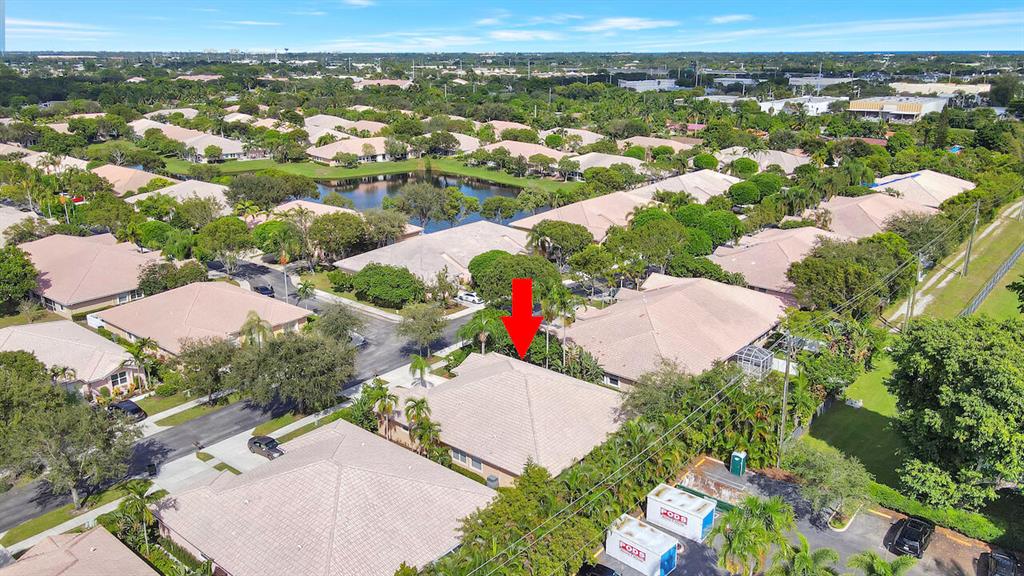 2504 S Coral Trace Circle