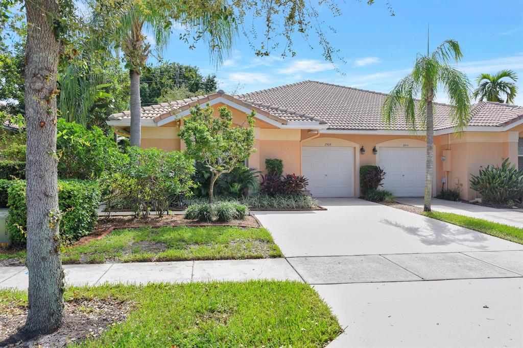 2504 S Coral Trace Circle