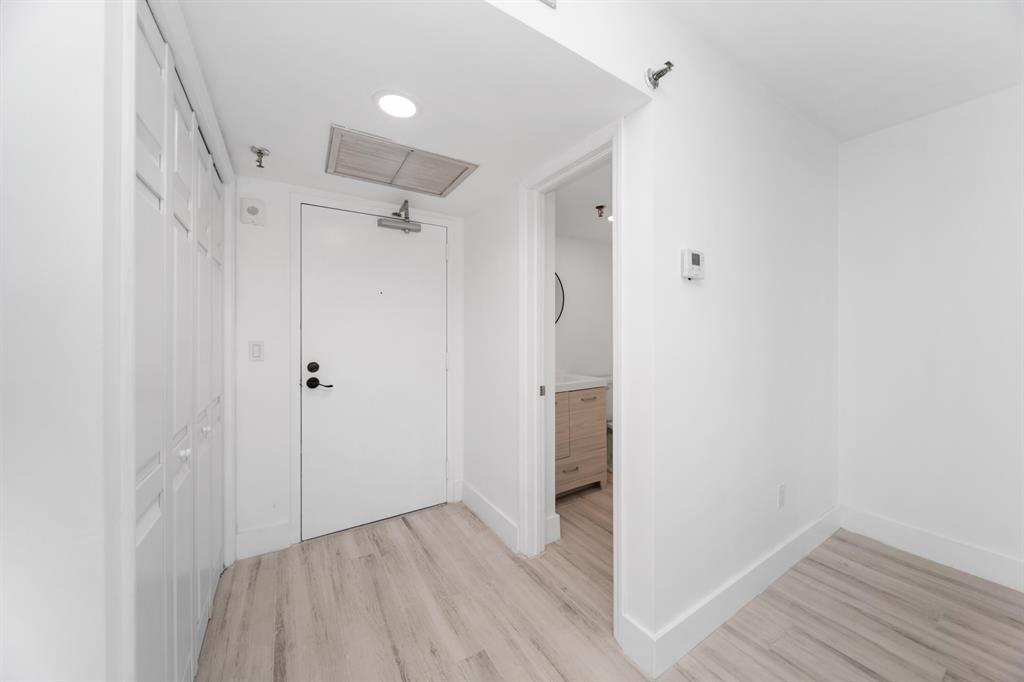 859 Jeffery Street Unit: 310