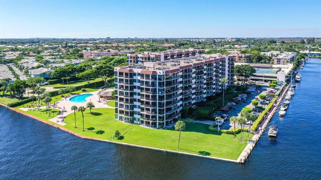 859 Jeffery Street Unit: 310