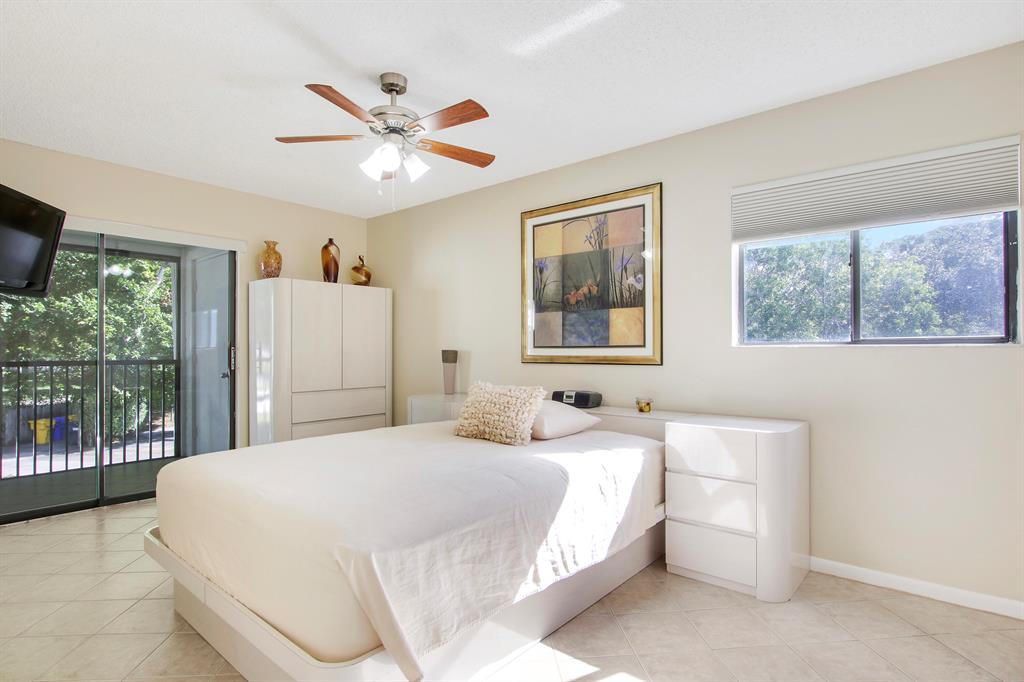 15465 Lakes Of Delray Boulevard Unit: 204