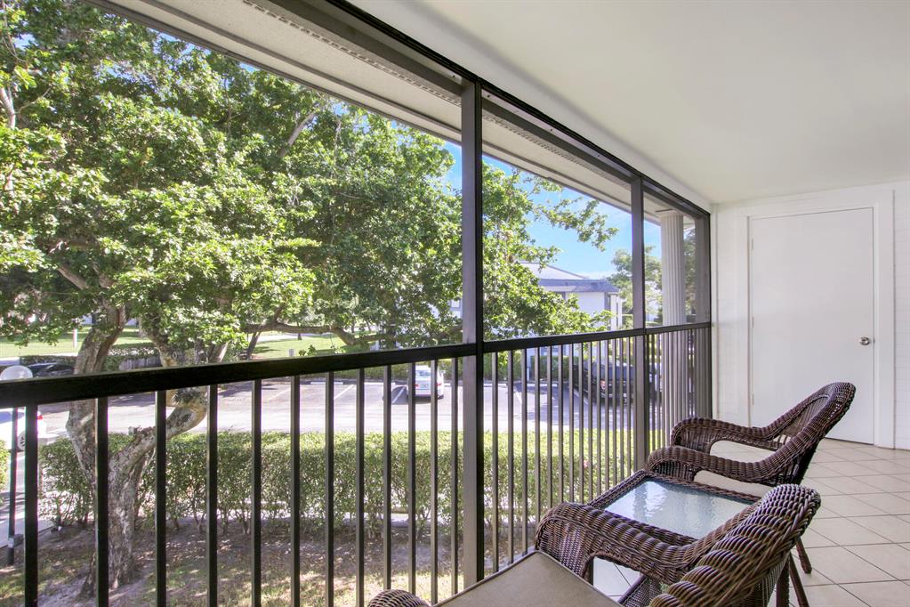 15465 Lakes Of Delray Boulevard Unit: 204