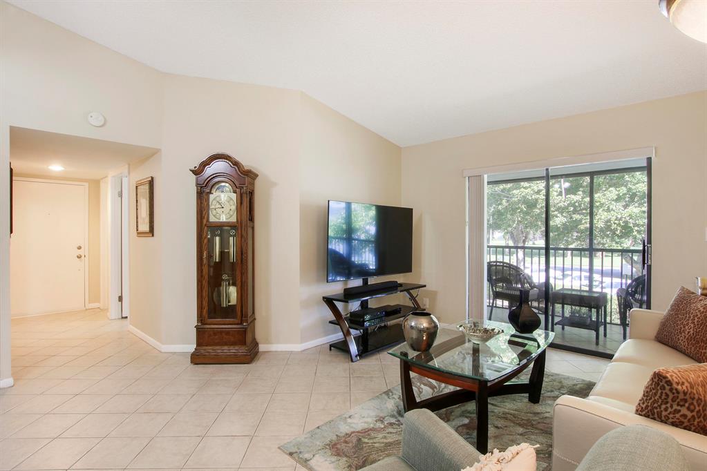 15465 Lakes Of Delray Boulevard Unit: 204