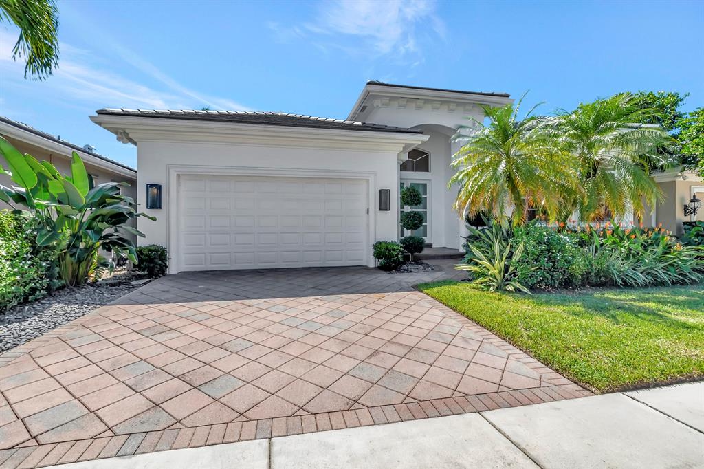 4098 NW Briarcliff Circle