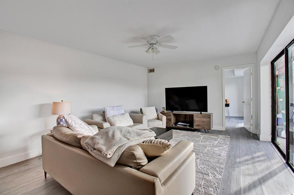 8213 Boca Rio Drive Drive