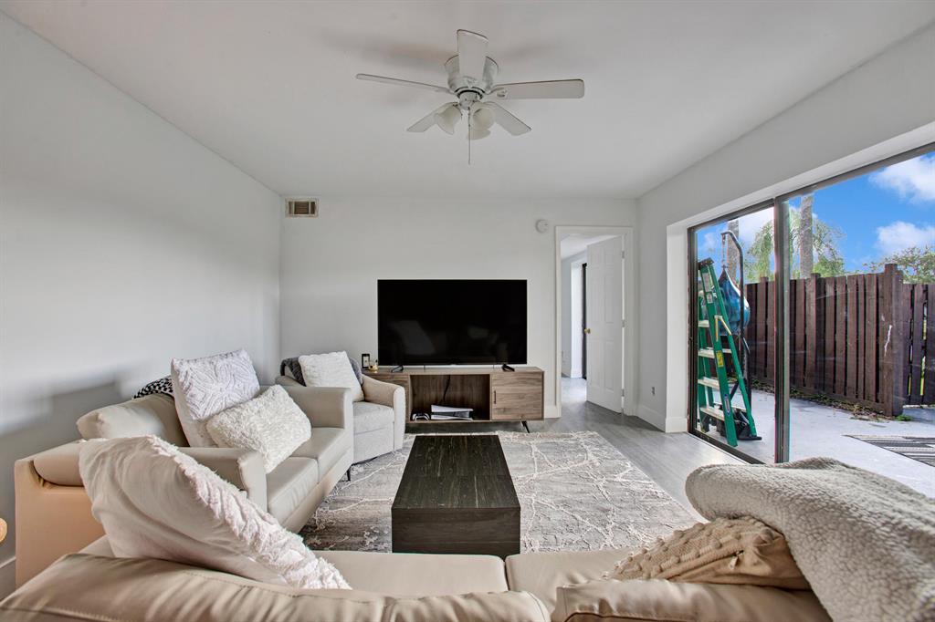 8213 Boca Rio Drive Drive