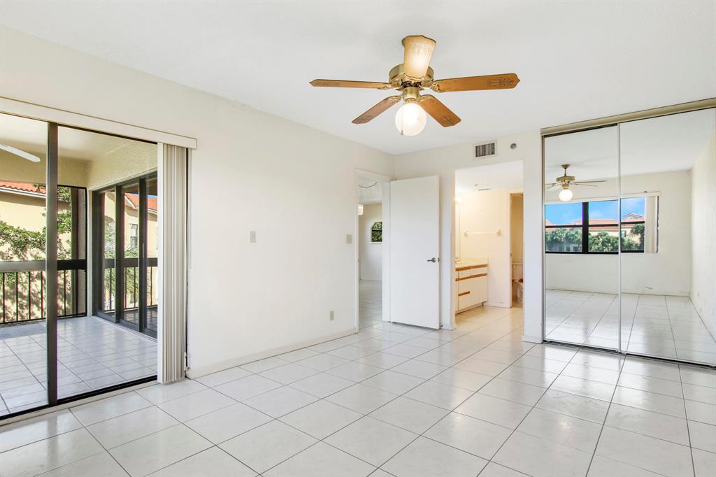 700 Uno Lago Drive 401