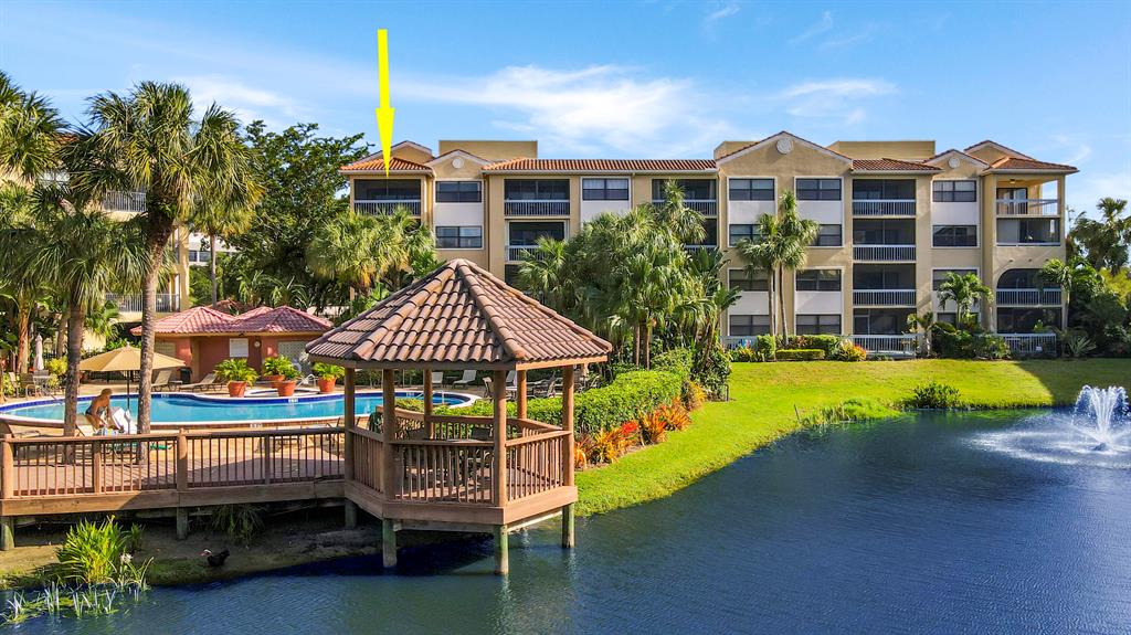 700 Uno Lago Drive 401